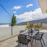 Piscina Climatizada بيت للعطل