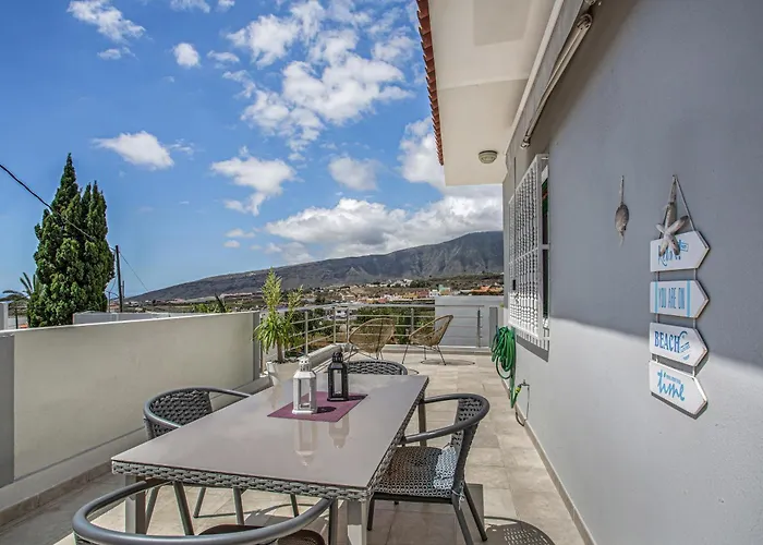 Piscina Climatizada La Hidalga